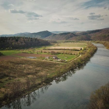 W Dolinie Sanu Villa Леско Екстериор снимка