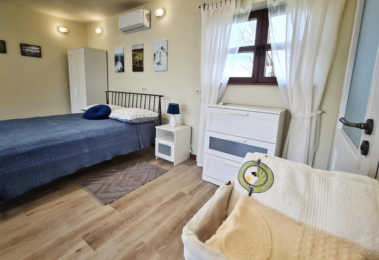 W Dolinie Sanu Villa Леско Екстериор снимка