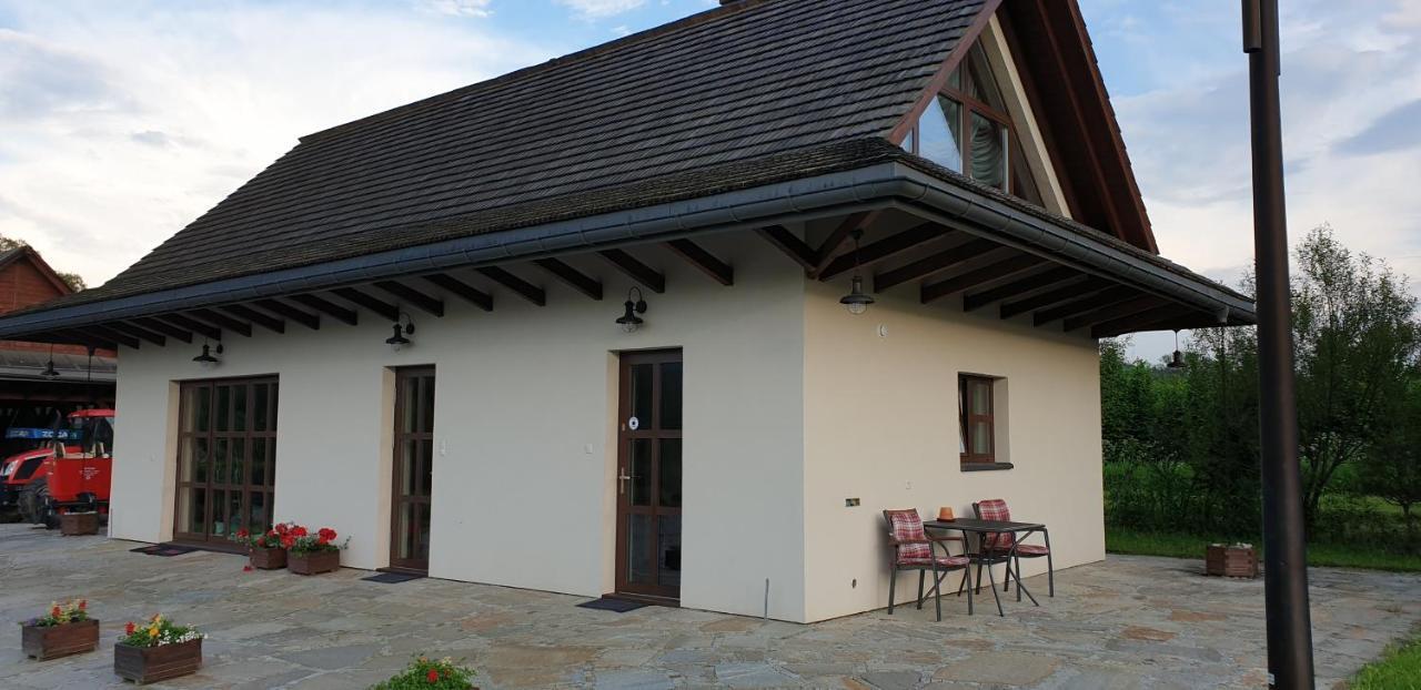 W Dolinie Sanu Villa Леско Екстериор снимка
